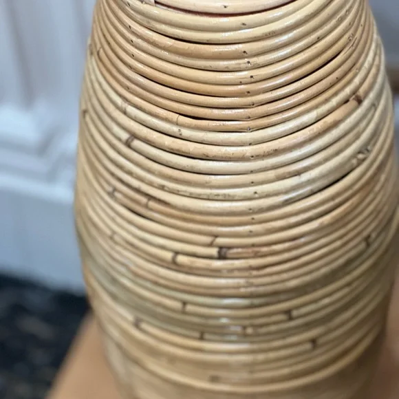 BOGO 50% OFF the second one Natural Indonesian rattan vase - Picture 6 of 14